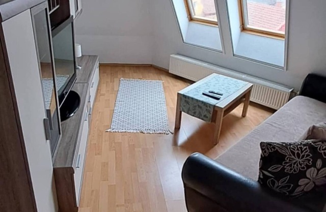 White Apartment – Cozy & Central One-Bedroom Retreat in Kecskemét