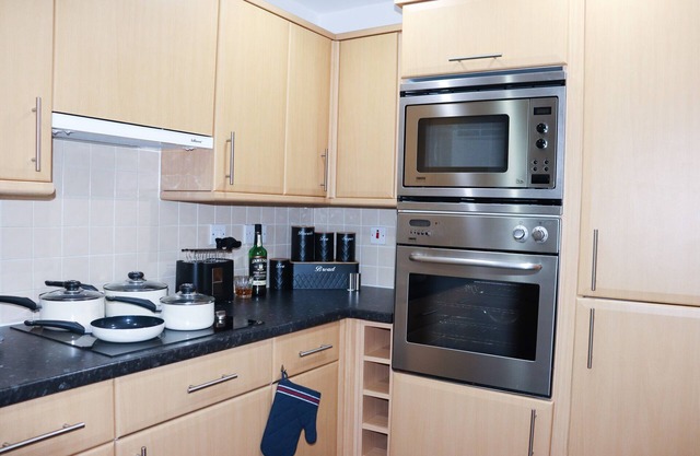 Whole Flat - 2BR/Contractors/Professionals/ULEZ Free/Parking/B'ham City 10 Mins