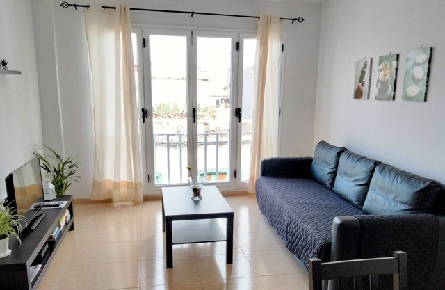 Wide And Bright Apartment Right In The Center Of Arrecife