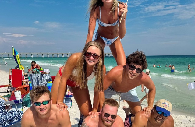 Wilson's Beach Dream-5 Star Reviews-Great Weather Sept 16-20 or Sept 27-Oct 5