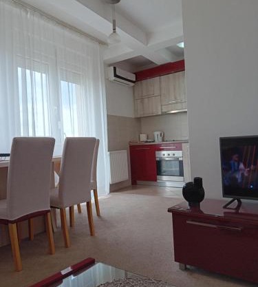 WING 3 apartman ,BC ,