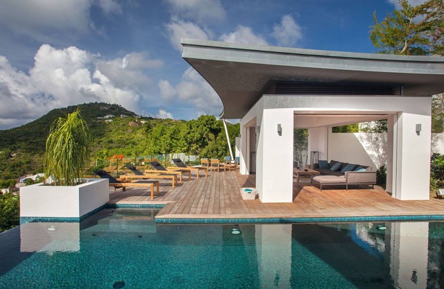 Wings (3/4 Rooms) Luxury villa