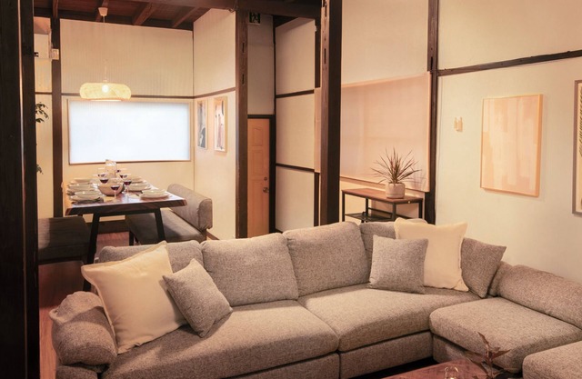 Within walking distance to Shinjuku | 4 min walk to nearest station | Entire 3BR house 75㎡ | Sleeps up to 10 | Family-friendly | High-speed Wi-Fi | Shibuya, Tokyo