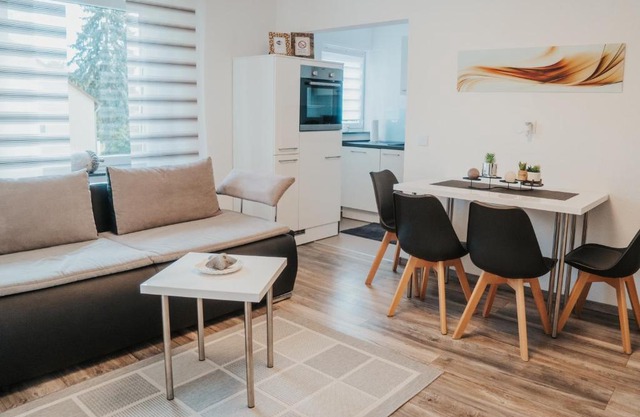 Wohnoffice mit Übernachtungsmöglichkeit Kiba Studio Manzell 27 Gemütlich & Zentrumsnah