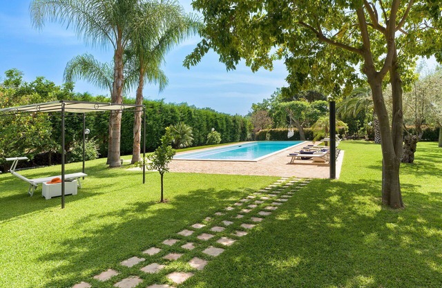Wonderful private villa for 6 people with private pool, A/C, WIFI and terrace