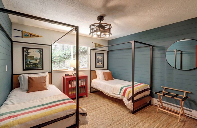 Wonderful 2-bedroom house with AC in Hoodsport