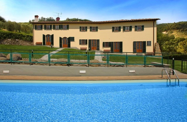 Wonderful private villa with A/C, WIFI, private pool, TV, patio, pets allowed and panoramic view