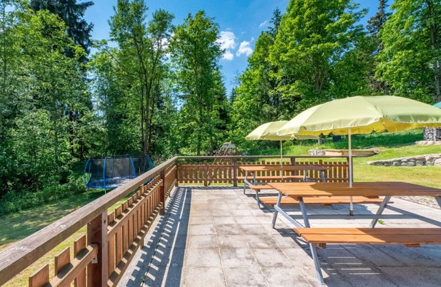Wonderful private villa for 28 people with WIFI, TV, patio, panoramic view and parking