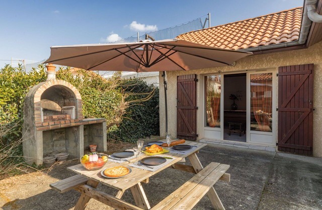 Wonderful private villa for 4 people with WIFI, TV, terrace and pets allowed