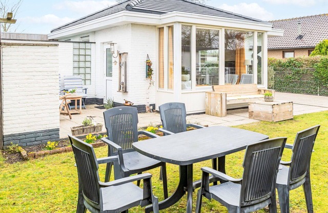 Wonderful private villa for 6 guests with WIFI, TV and patio
