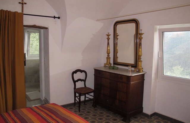 Wonderful private villa for 2 people with WIFI, patio and pets allowed