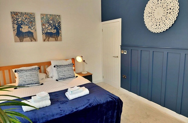 Wonderful villa for 6 guests with hot tub, pool, WIFI