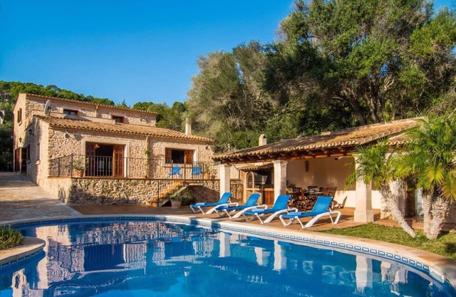 Wonderfully located finca with great facilities