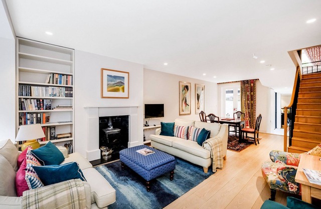 Woodfall Street | Pro-Managed