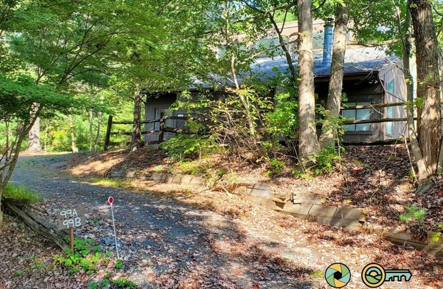 Woodland Retreat (#99A) | Quiet area | Minutes to Bryce Resort!