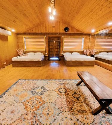 Woods inn