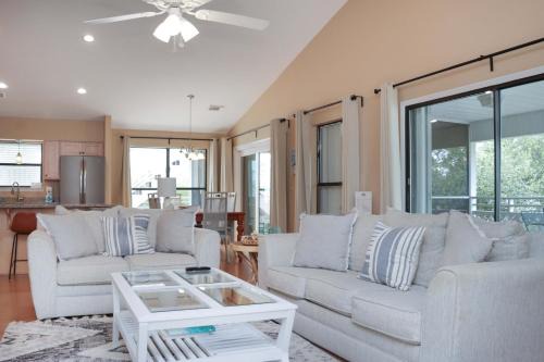 Woofs and Waves by Pristine Properties Vacation Rentals