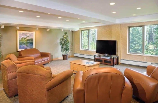 Worldmark Canmore Banff: 1BR Resort Suite