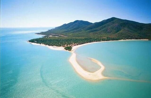 Wow! Idyllic Sunset Beach