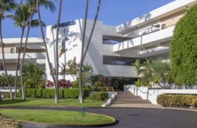 Wyndham Royal Sea Cliff- Beautiful 2 bedroom suite. Relax in paradise!