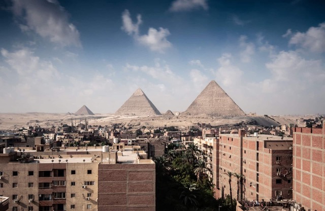 Xuru Jacuzzi Studios @ The Pyramids