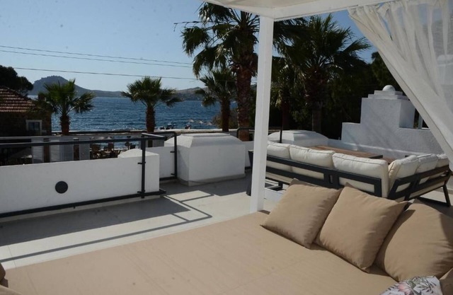 Yalinn Hotel