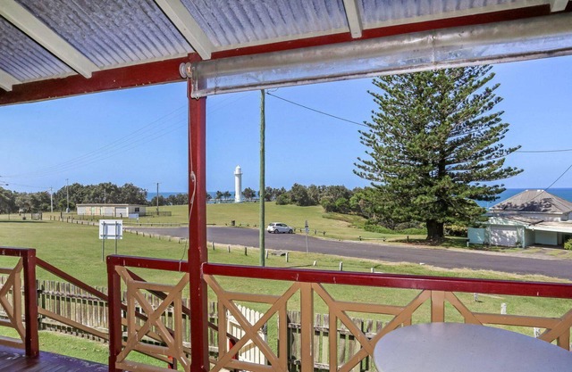 Yamba Pilot Cottage 1 - pets welcome