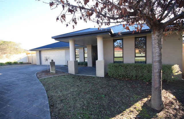 Yass Valley Stays - Self-Contained Stays