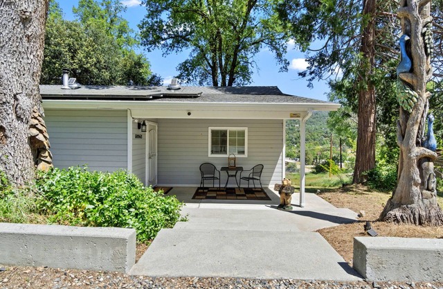 Yosemite, Hot Tub, Pets - Memories! The Daly Pad is the perfect stay for you!
