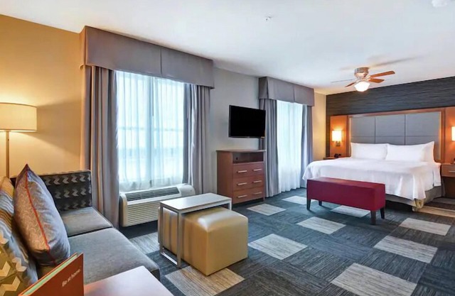 Your Austin Resort Getaway:4 Family-friendly Units,Near Creekmont Park,Pool