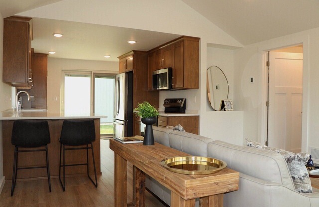 Your Door County House - Newly Renovated - Steps from Sturgeon Bay Attractions