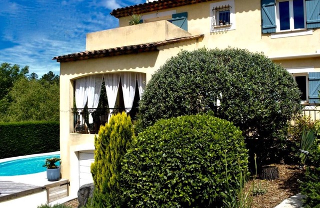 Your haven of peace in the heart of the Esterel mountains with private pool