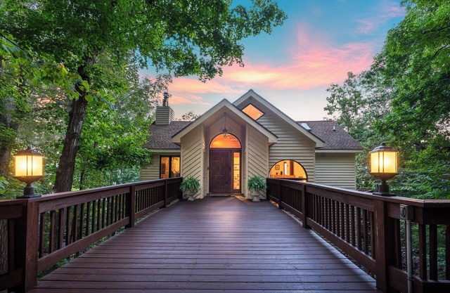 Your Spring Retreat! The View at Crawfords Edge - Trails+Tastings+Peace