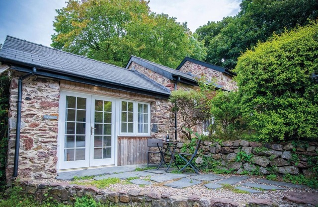 Ysfael - 1 Bedroom Studio - St Ishmael's