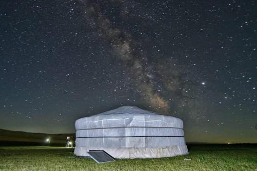 Yurt camp at the heart of Mongolia Experience virgin wild nature