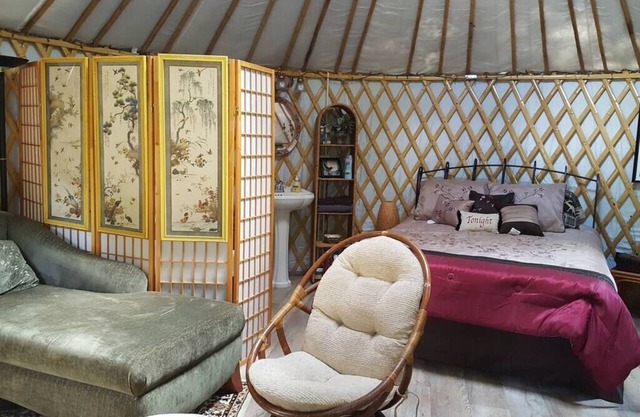 Yurting on the Canoochee River Yurt