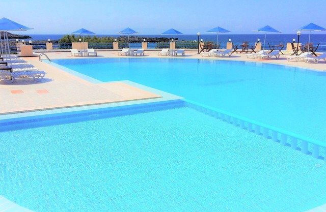 Zorbas Beach Village Hotel (Two Room Apartment) - Amazing Beach Vacation !