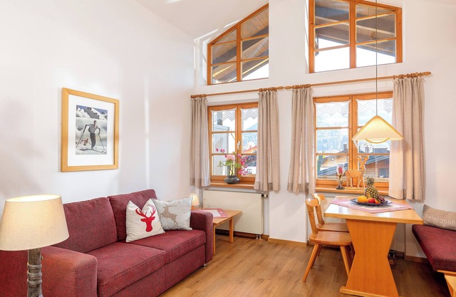 Zwei-Raum-Ferienwohnung (5) 42qm, Dusche/WC, Extra-Schlafzimmer, Küchenzeile, Balkon
