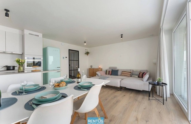Zwem & Zen - spacious apartment with outdoor pool
