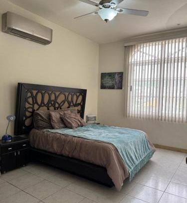 Jimenez Apartment | Álamos