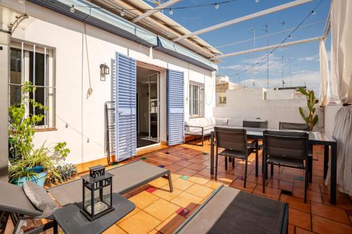 Tiro de Linea-Santa Genoveva Apartment | Ático la Azotea con terraza PRIVADA
