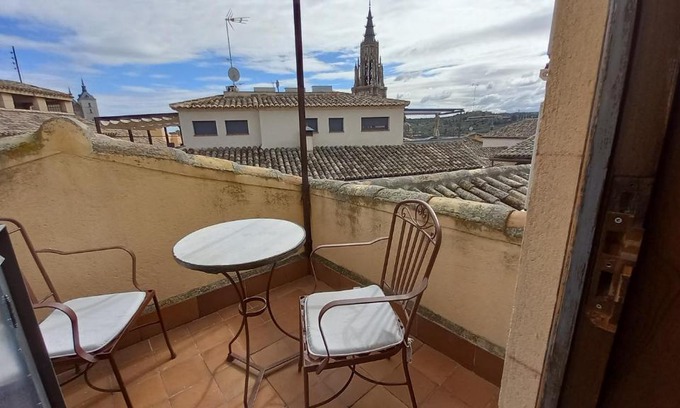 Toledo City Center Apartment | Ático Las termas