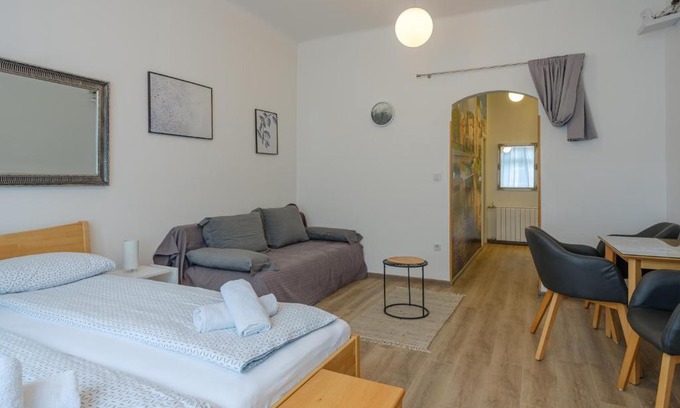 Old Town Apartment | "Čobanija" City Center Apartments