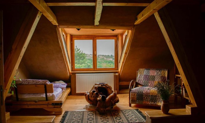 Petrovaradin House | Šumska 1 - Fruška gora