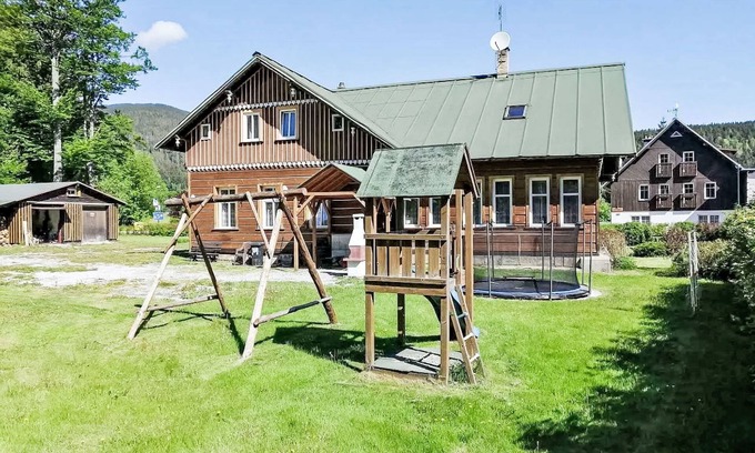 Janske Lazne House | Švýcarský dvůr Lodge by Interhome