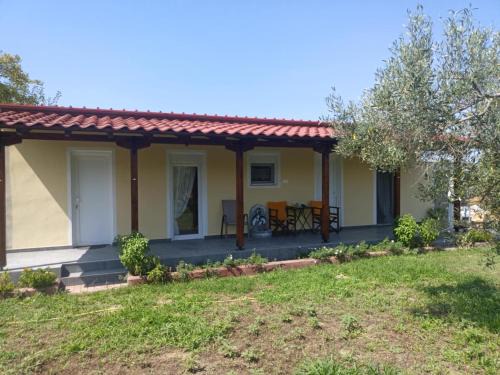 Thermaikos Ski Chalet | Κτήμα Ανάσες Ζωής- Ευγενία Σγούρα