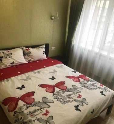 Afanasivsʹkyy Yar Apartment | Апартаменты Ботанический Сад