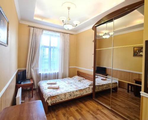 Halyts'kyi district Apartment | Нечуя-Левицького 11а