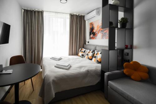 Podilskyj Apartment | Стильні апартаменти біля парку Сирецький гай від MYFREEDOM