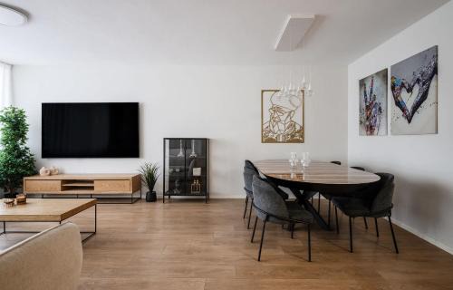 Ra'ananna Apartment | פנינת רעננה